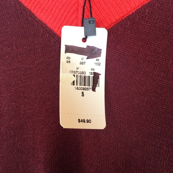 Express NWT Oversized Deep V-Neck Tunic Sweater - Picture 7 of 8